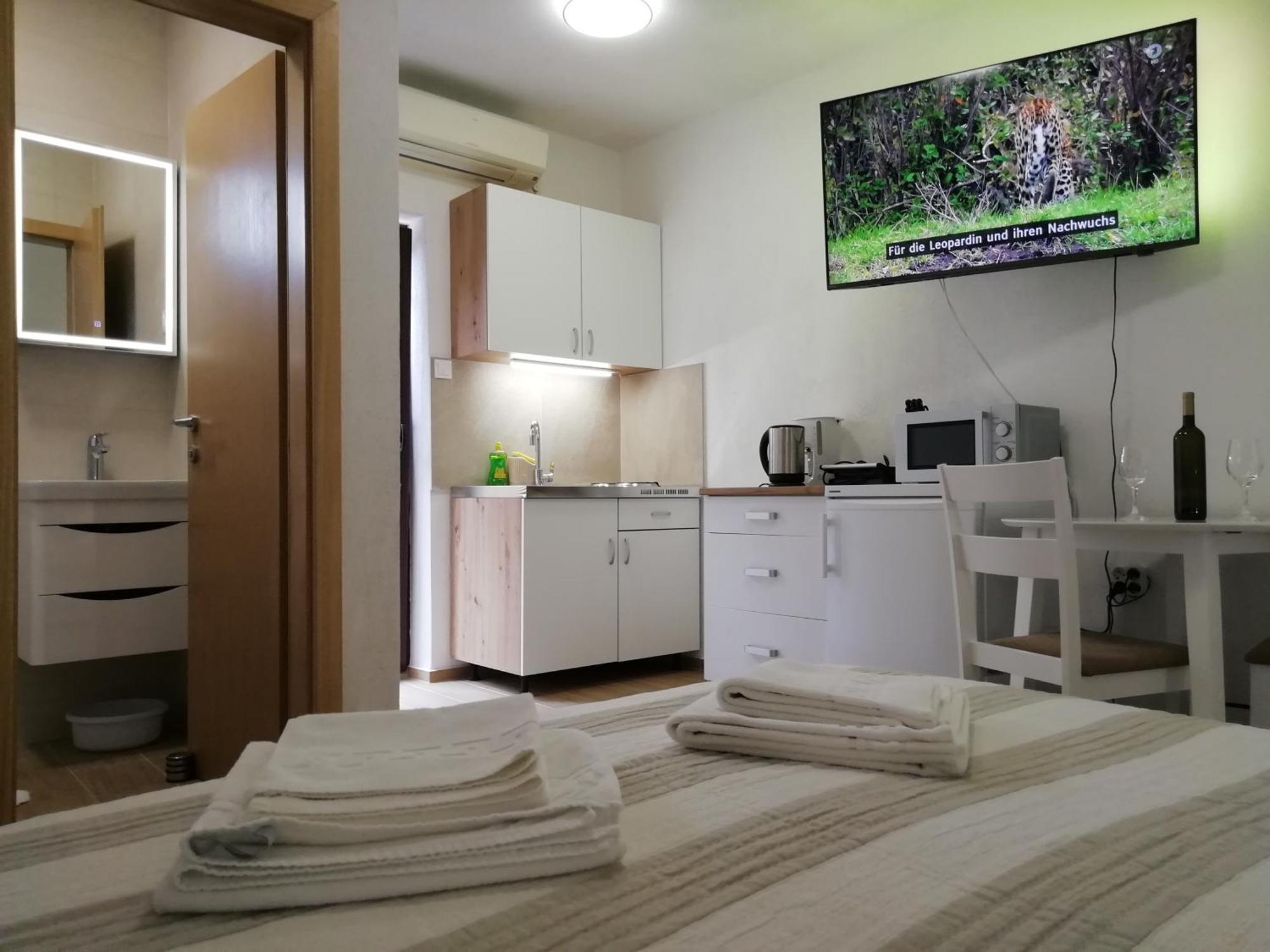 Apartments Valentina-B Нін Екстер'єр фото