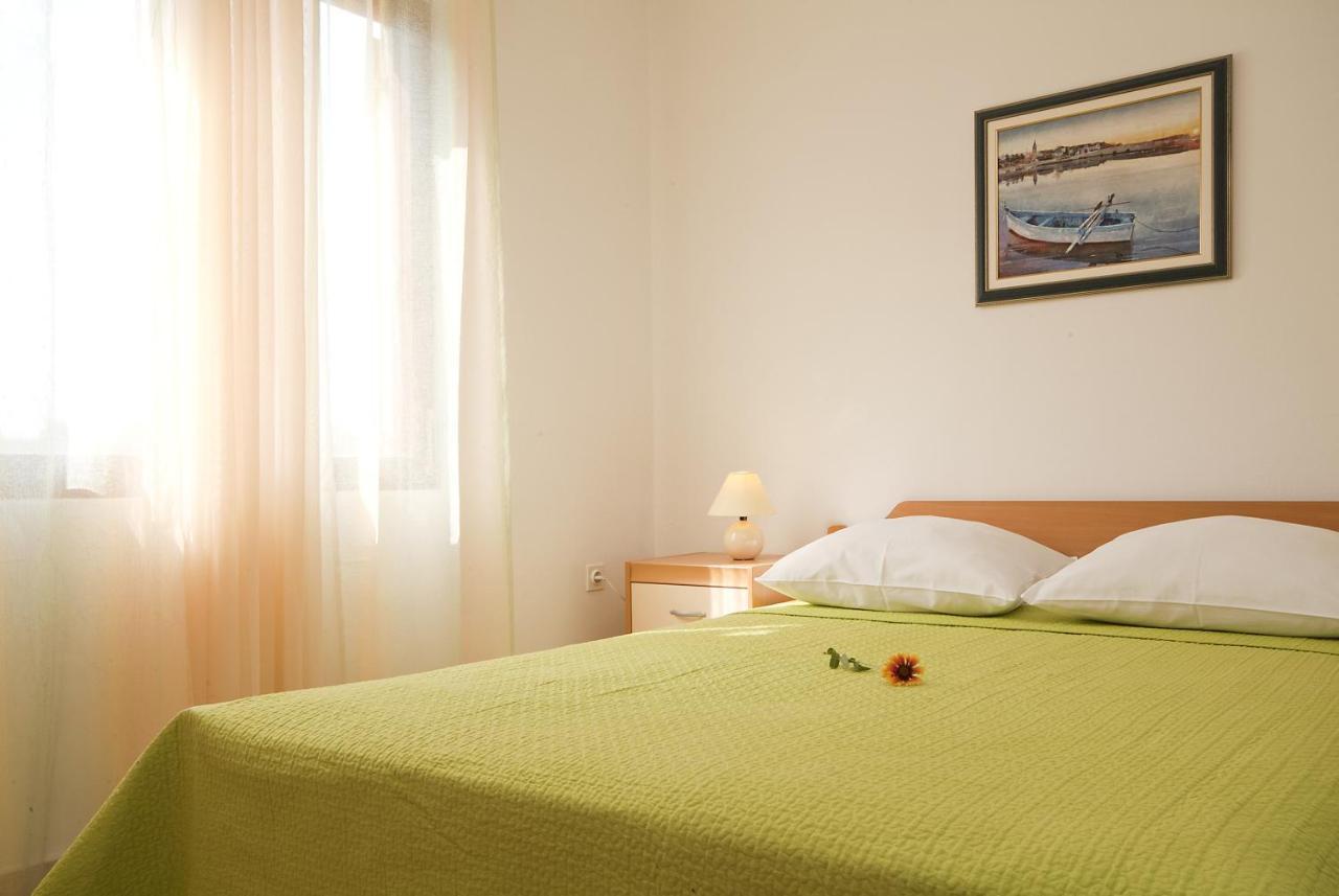 Apartments Valentina-B Нін Екстер'єр фото
