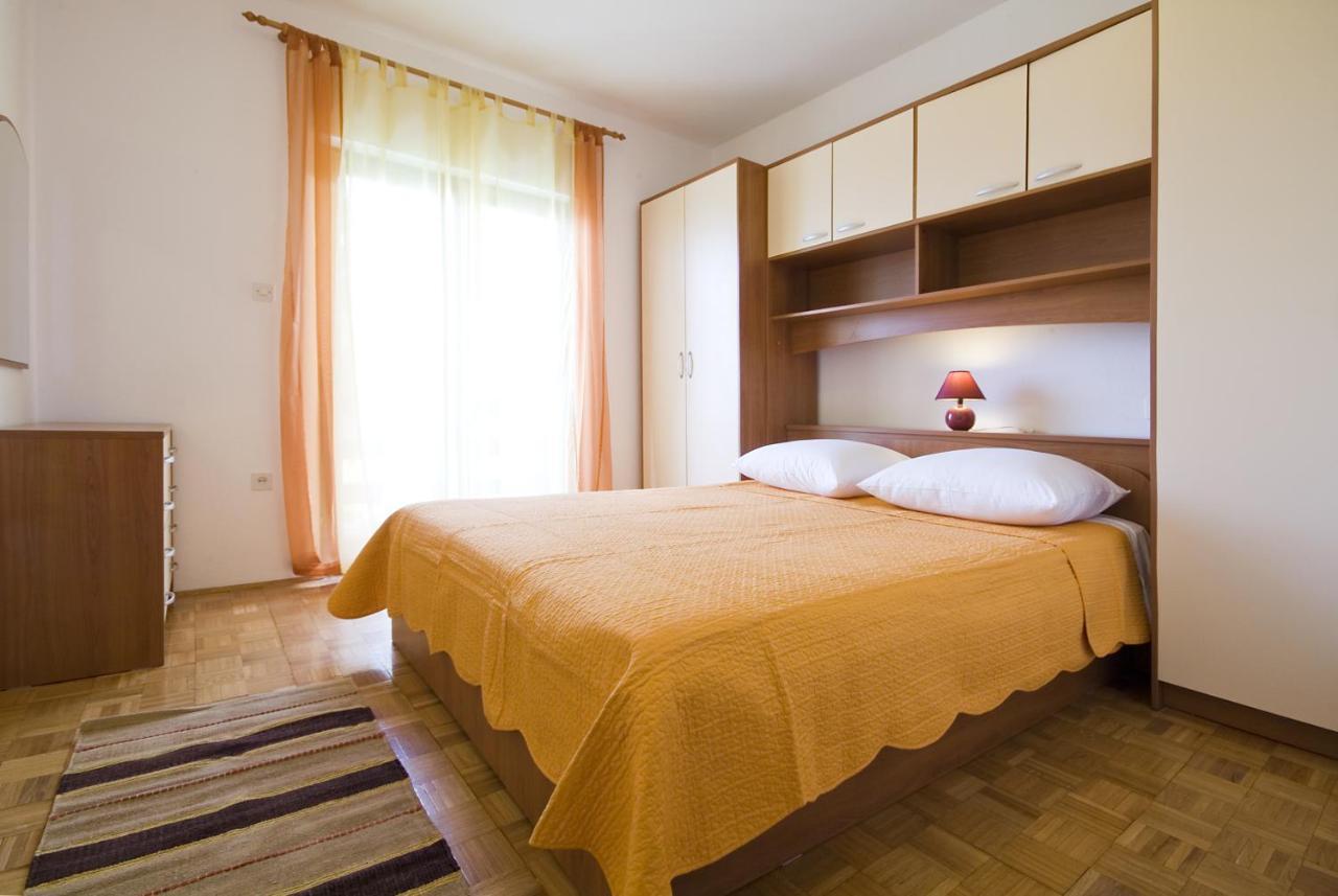 Apartments Valentina-B Нін Екстер'єр фото